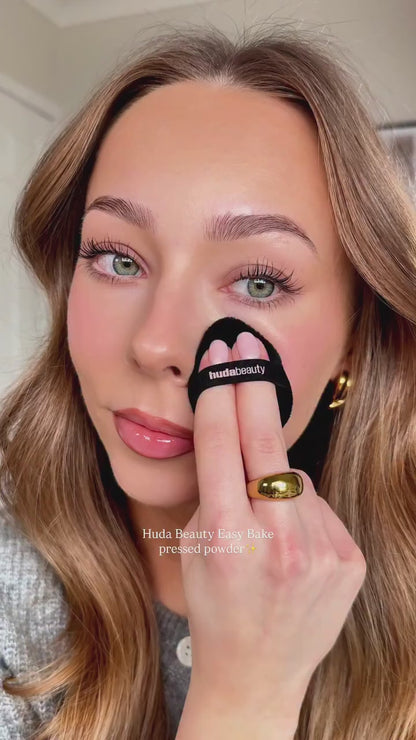 Huda Beauty - Easy Bake Airbrush Matte Pressed Setting Powder