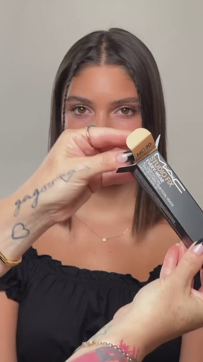 MAC Studio Fix Every-Wear All-Over Face Pen